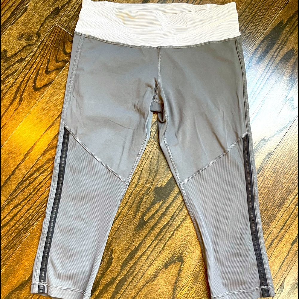 GUC lululemon capris